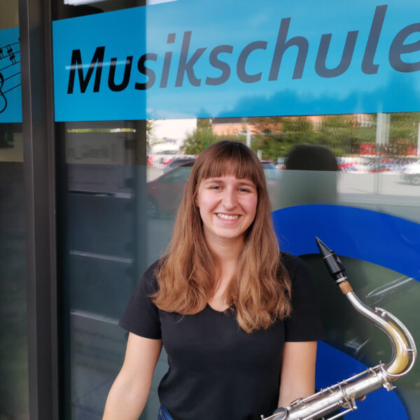 Katharina Pfeifer (Saxophon & Klarinette)